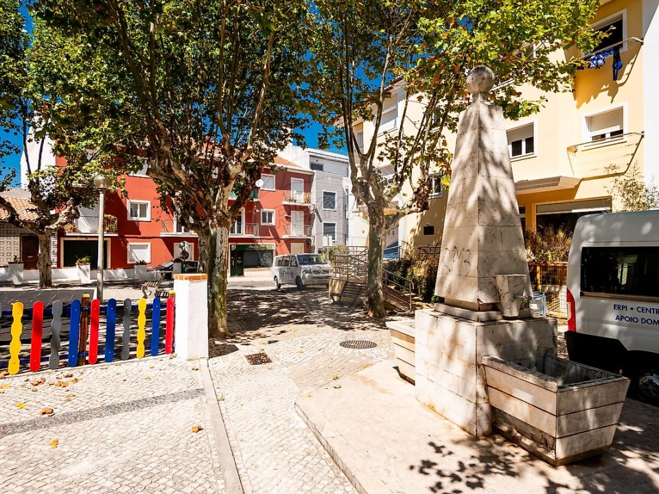 Apartamento T2 para Arrendamento em Castanheira do Ribatejo e Cachoeiras Foto 1