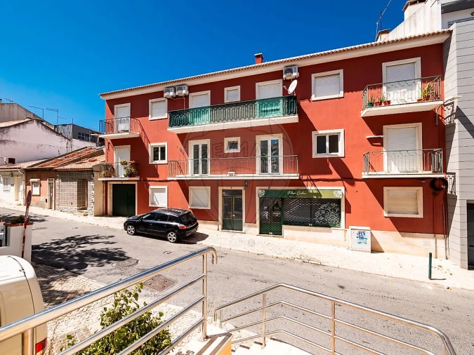 Apartamento T2 para Arrendamento em Castanheira do Ribatejo e Cachoeiras Foto 3