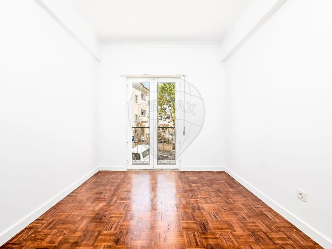 Apartamento T2 para Arrendamento em Castanheira do Ribatejo e Cachoeiras Foto 15