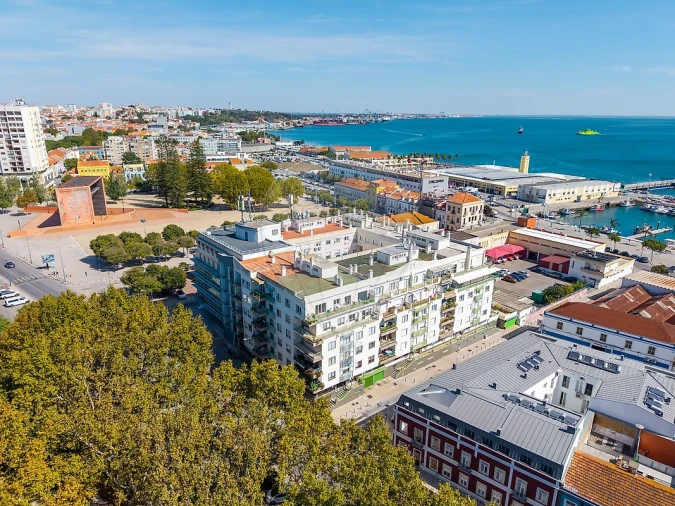 Apartamento T3 para Arrendamento em União das Freguesias de Setúbal Foto 10