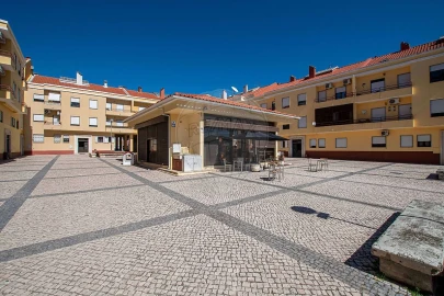 Apartamento T2 para Venda em Baixa da Banheira e Vale da Amoreira
