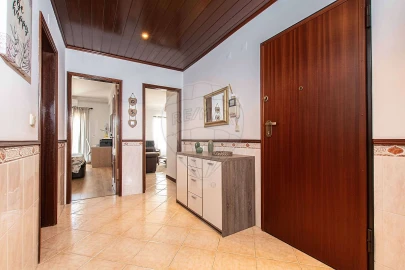Apartamento T2 para Venda em Baixa da Banheira e Vale da Amoreira