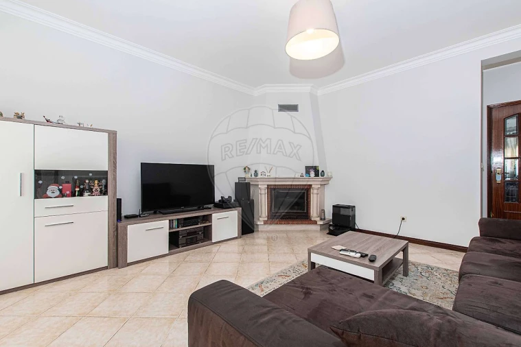 Apartamento T2 para Venda em Baixa da Banheira e Vale da Amoreira Foto 15