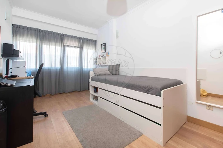 Apartamento T2 para Venda em Baixa da Banheira e Vale da Amoreira Foto 9