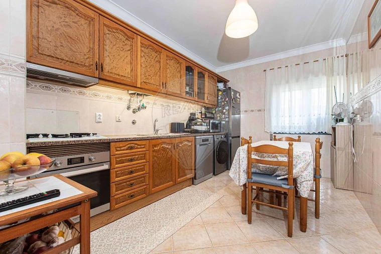 Apartamento T2 para Venda em Baixa da Banheira e Vale da Amoreira Foto 17