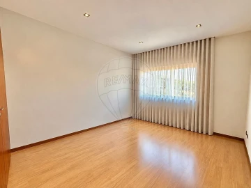Apartamento T2 para Venda em Gondomar (São Cosme), Valbom e Jovim