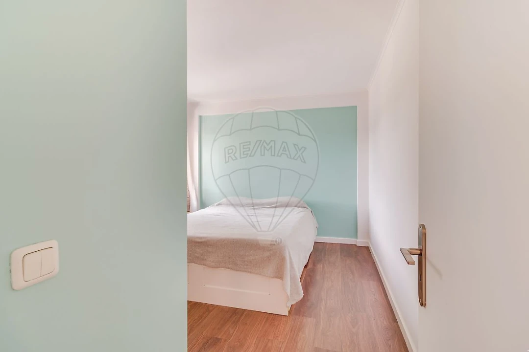 Apartamento T1 para Arrendamento em Olivais Foto 2