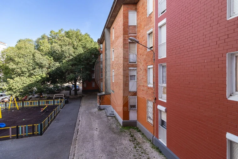 Apartamento T1 para Arrendamento em Olivais Foto 15