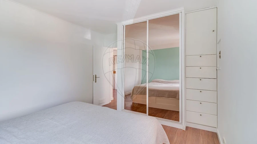 Apartamento T1 para Arrendamento em Olivais