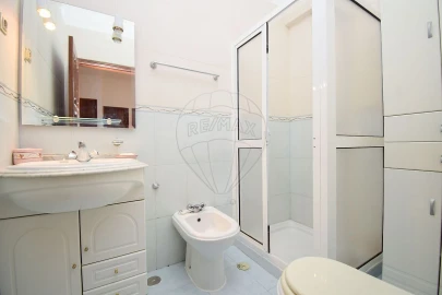 Apartamento T2 para Venda em Algueirão-Mem Martins