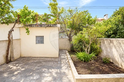 Apartamento T2 para Venda em Algueirão-Mem Martins