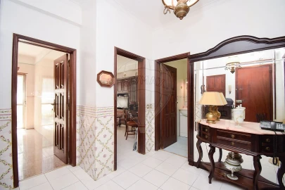 Apartamento T2 para Venda em Algueirão-Mem Martins