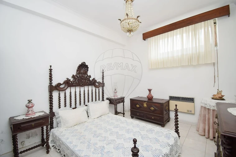 Apartamento T2 para Venda em Algueirão-Mem Martins Foto 18