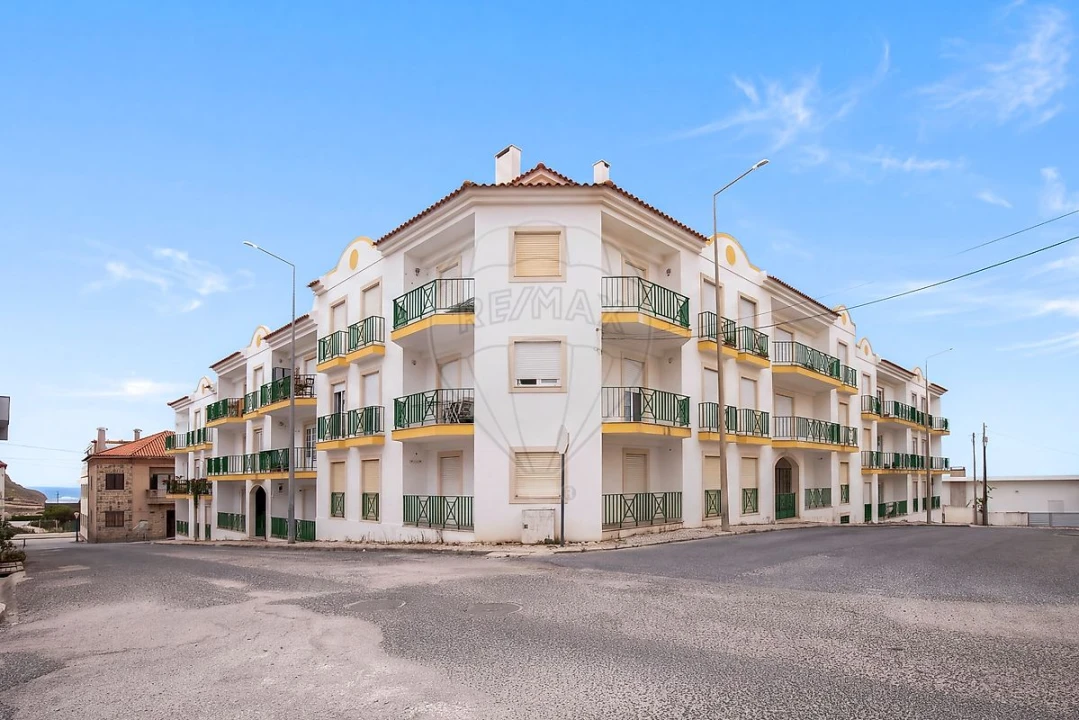 Apartamento T2 para Venda em Lourinhã e Atalaia Foto 3