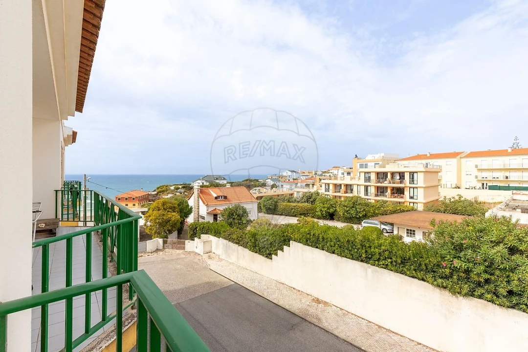 Apartamento T2 para Venda em Lourinhã e Atalaia Foto 18