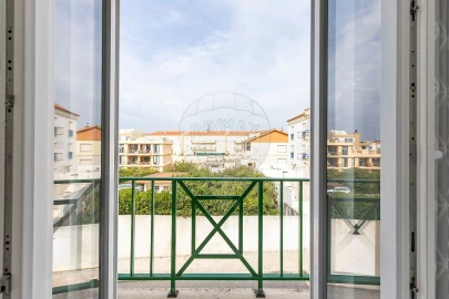 Apartamento T2 para Venda em Lourinhã e Atalaia
