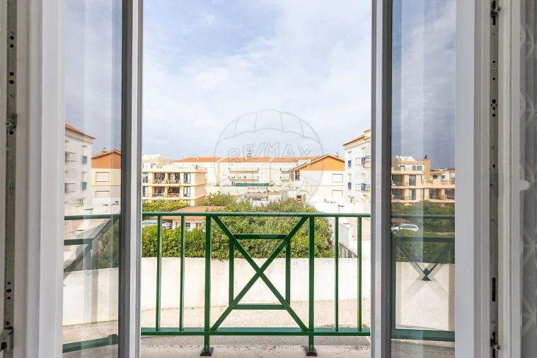 Apartamento T2 para Venda em Lourinhã e Atalaia Foto 19