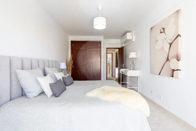 Apartamento T2 para Venda em Lourinhã e Atalaia Foto 17