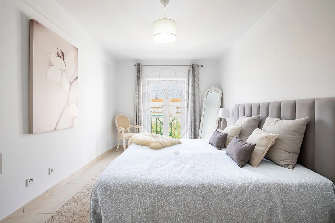 Apartamento T2 para Venda em Lourinhã e Atalaia Foto 16