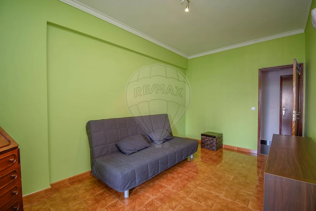 Apartamento T2 para Venda em Póvoa de Santa Iria e Forte da Casa Foto 17