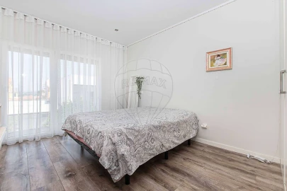 Moradia T4 para Venda em Alenquer (Santo Estêvão e Triana)