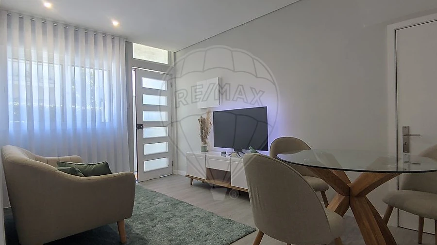 Apartamento T2 para Venda em Mafamude e Vilar do Paraíso
