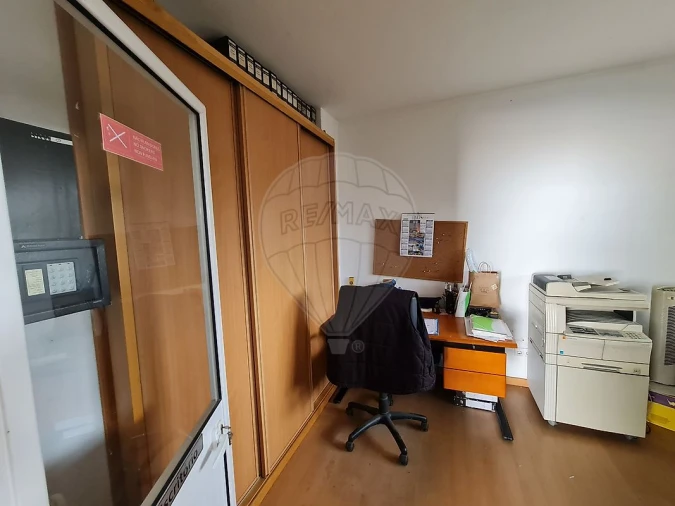 Armazém para Arrendamento em Póvoa de Santa Iria e Forte da Casa Foto 4