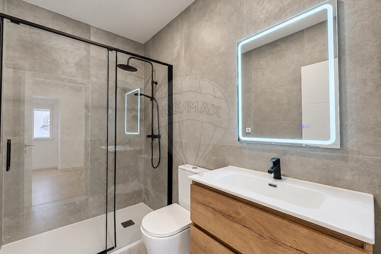Moradia T2 para Venda em Abrigada e Cabanas de Torres Foto 12