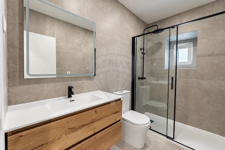 Moradia T2 para Venda em Abrigada e Cabanas de Torres Foto 14