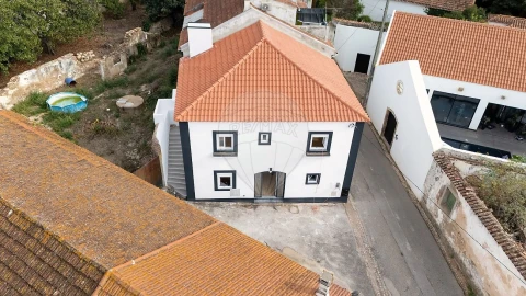 Moradia T2 para Venda em Abrigada e Cabanas de Torres