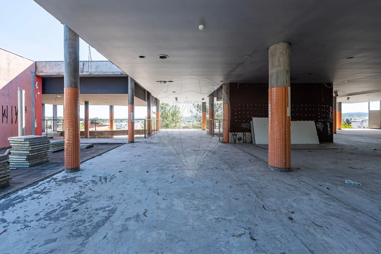 Negócio para Venda em Rio Maior Foto 13