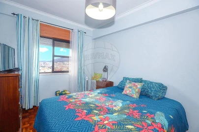 Apartamento T3 para Venda em Algueirão-Mem Martins