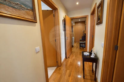 Apartamento T3 para Venda em Cidade da Maia