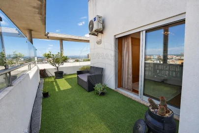 Apartamento T3 para Venda em Cidade da Maia