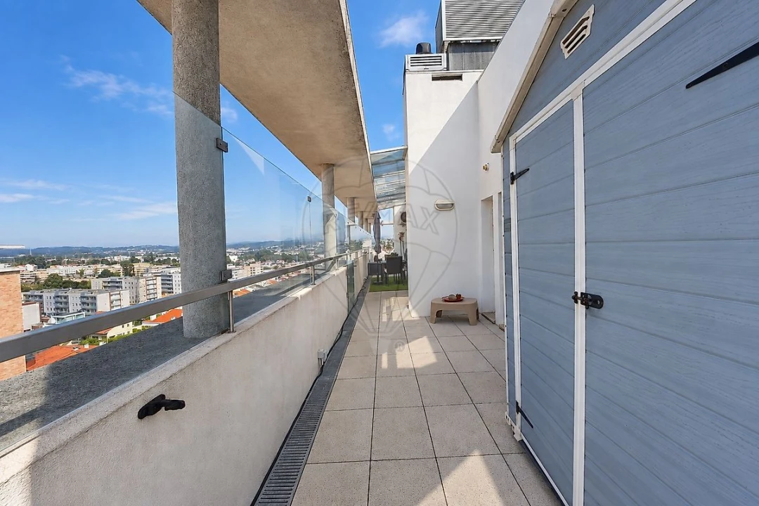 Apartamento T3 para Venda em Cidade da Maia Foto 10