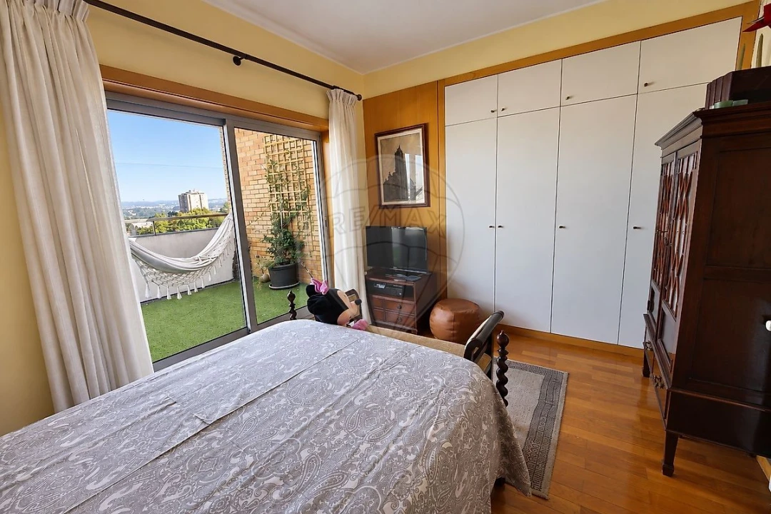 Apartamento T3 para Venda em Cidade da Maia Foto 36