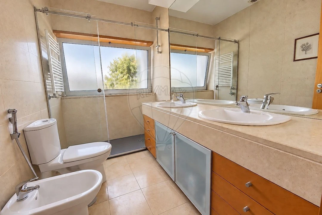 Apartamento T3 para Venda em Cidade da Maia Foto 22