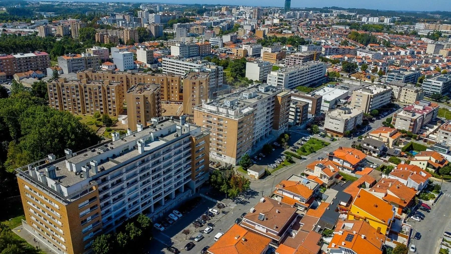 Apartamento T3 para Venda em Cidade da Maia Foto 44