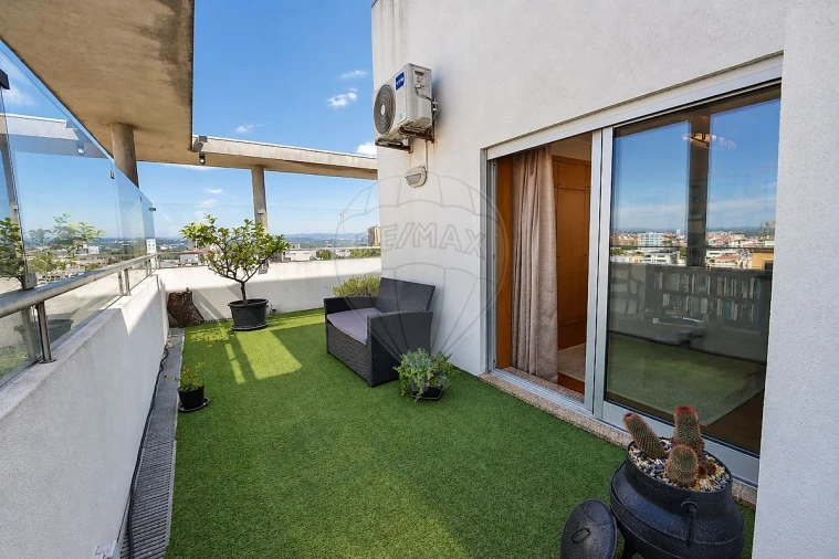 Apartamento T3 para Venda em Cidade da Maia Foto 27