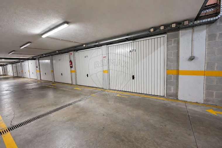 Apartamento T3 para Venda em Cidade da Maia Foto 42