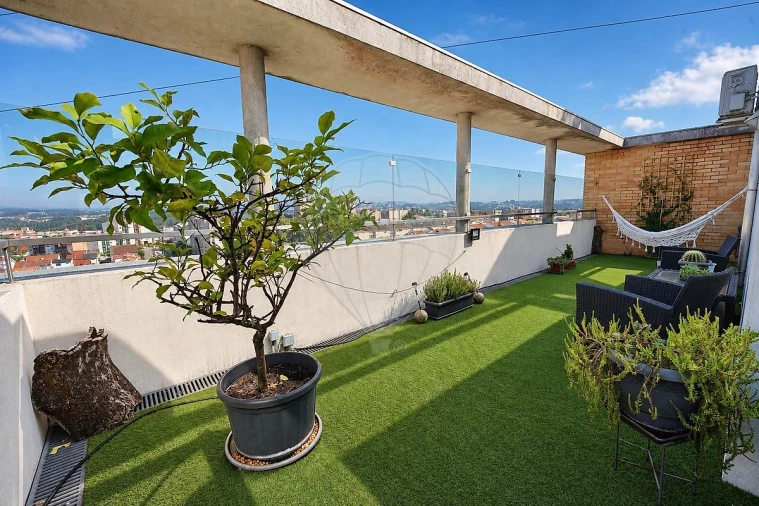 Apartamento T3 para Venda em Cidade da Maia Foto 30