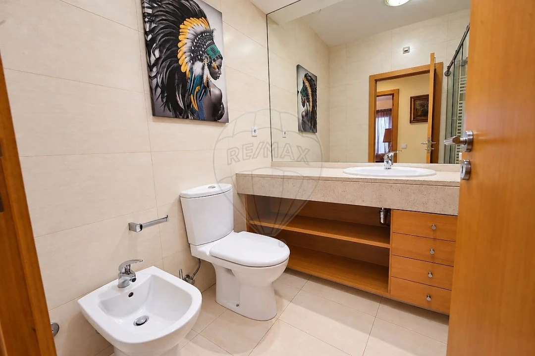 Apartamento T3 para Venda em Cidade da Maia Foto 19