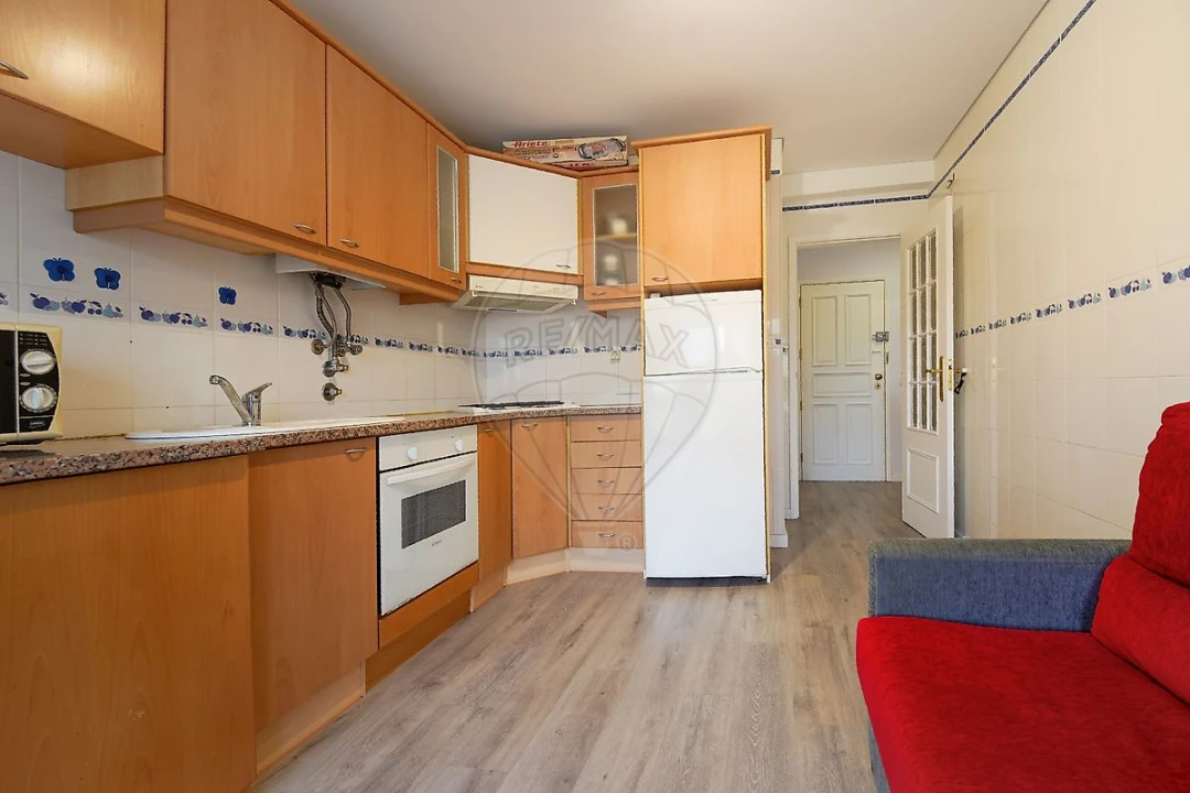 Apartamento T1 para Venda em Buarcos Foto 11