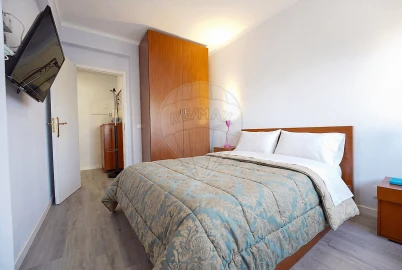 Apartamento T1 para Venda em Buarcos