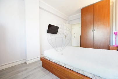 Apartamento T1 para Venda em Buarcos