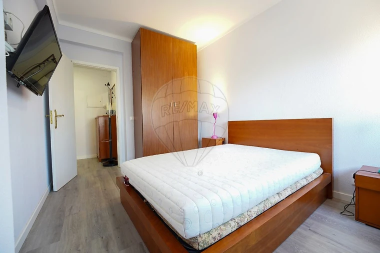 Apartamento T1 para Venda em Buarcos Foto 24
