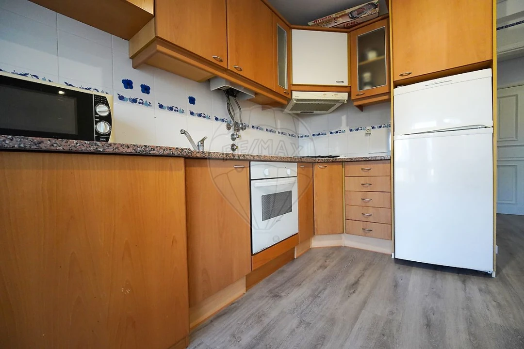 Apartamento T1 para Venda em Buarcos Foto 14