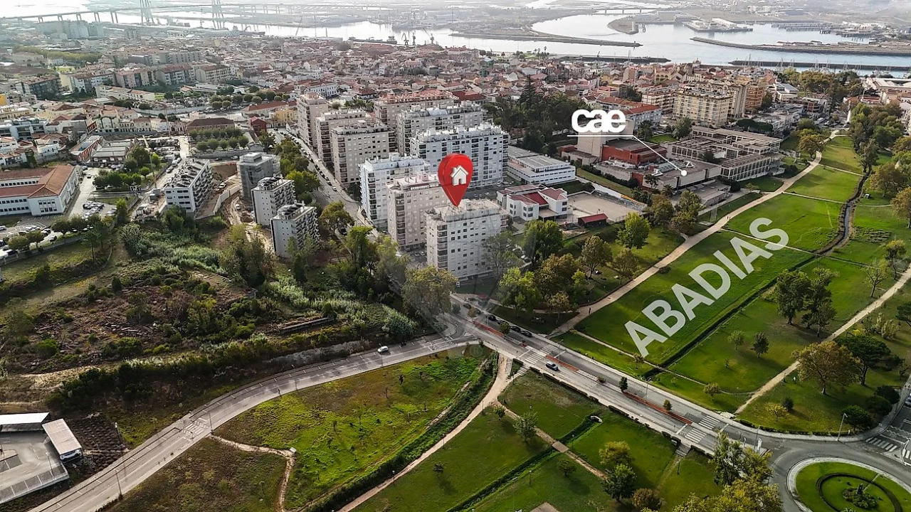 Apartamento T1 para Venda em Buarcos Foto 9