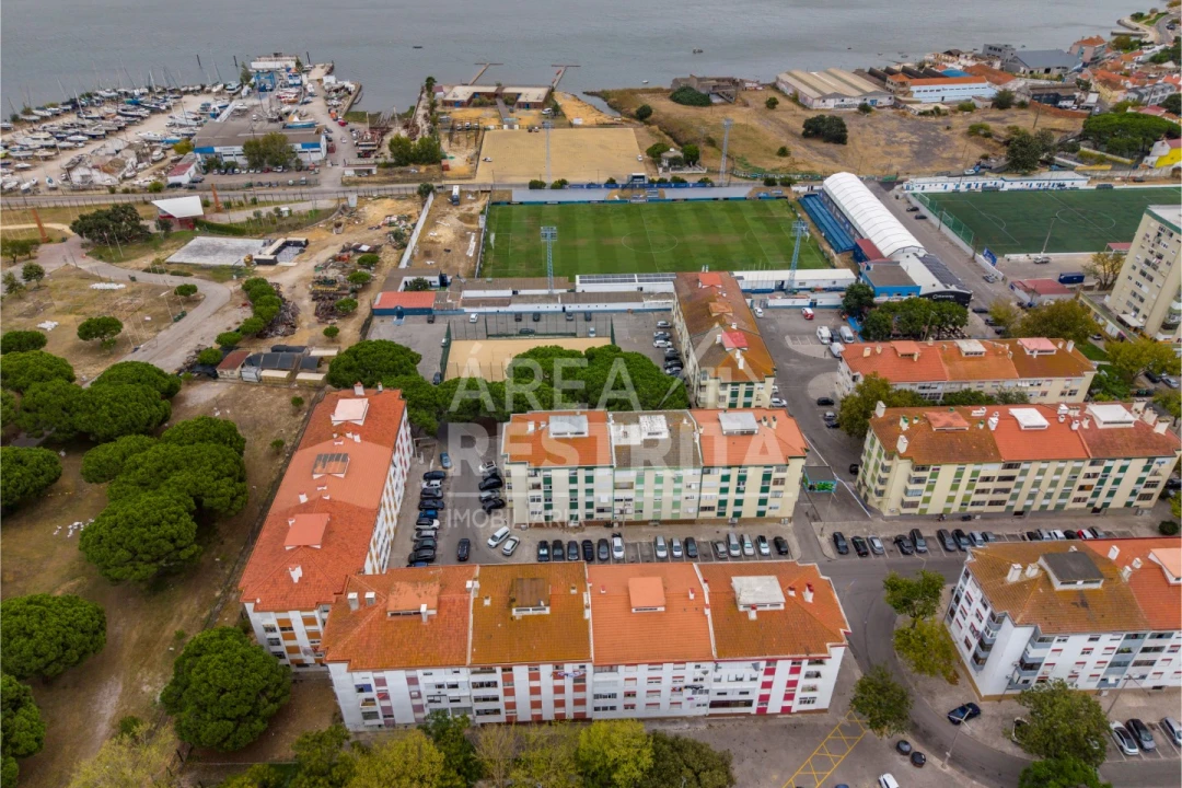 Apartamento T2 para Venda em Amora Foto 39