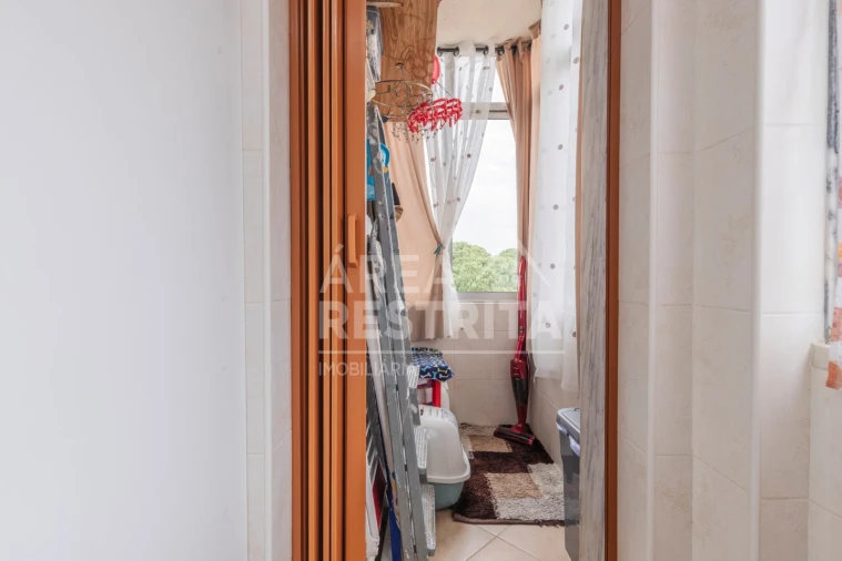 Apartamento T2 para Venda em Amora Foto 16
